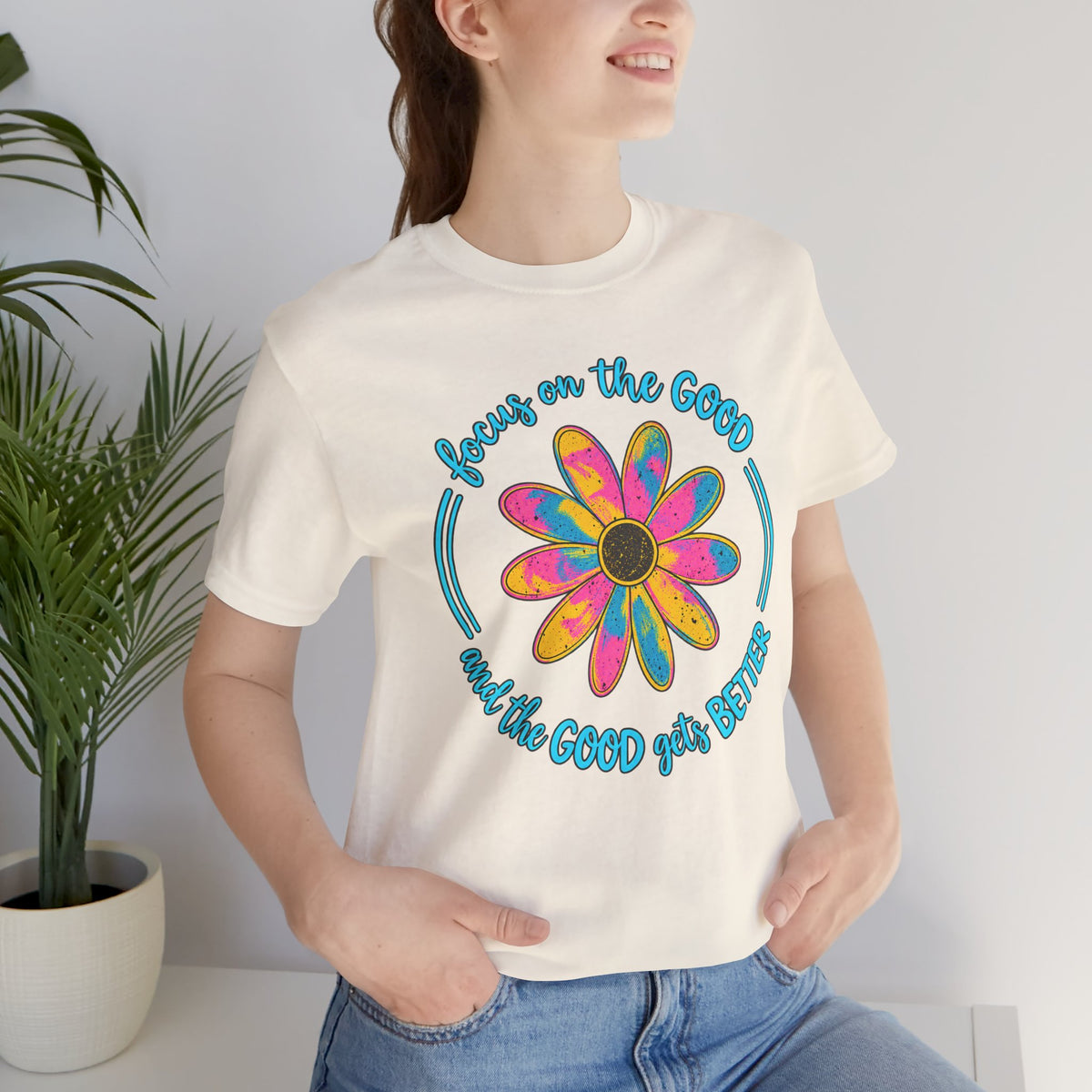 Focus on the Good T-Shirt, Colorful Retro Daisy Graphic Tee - 14563