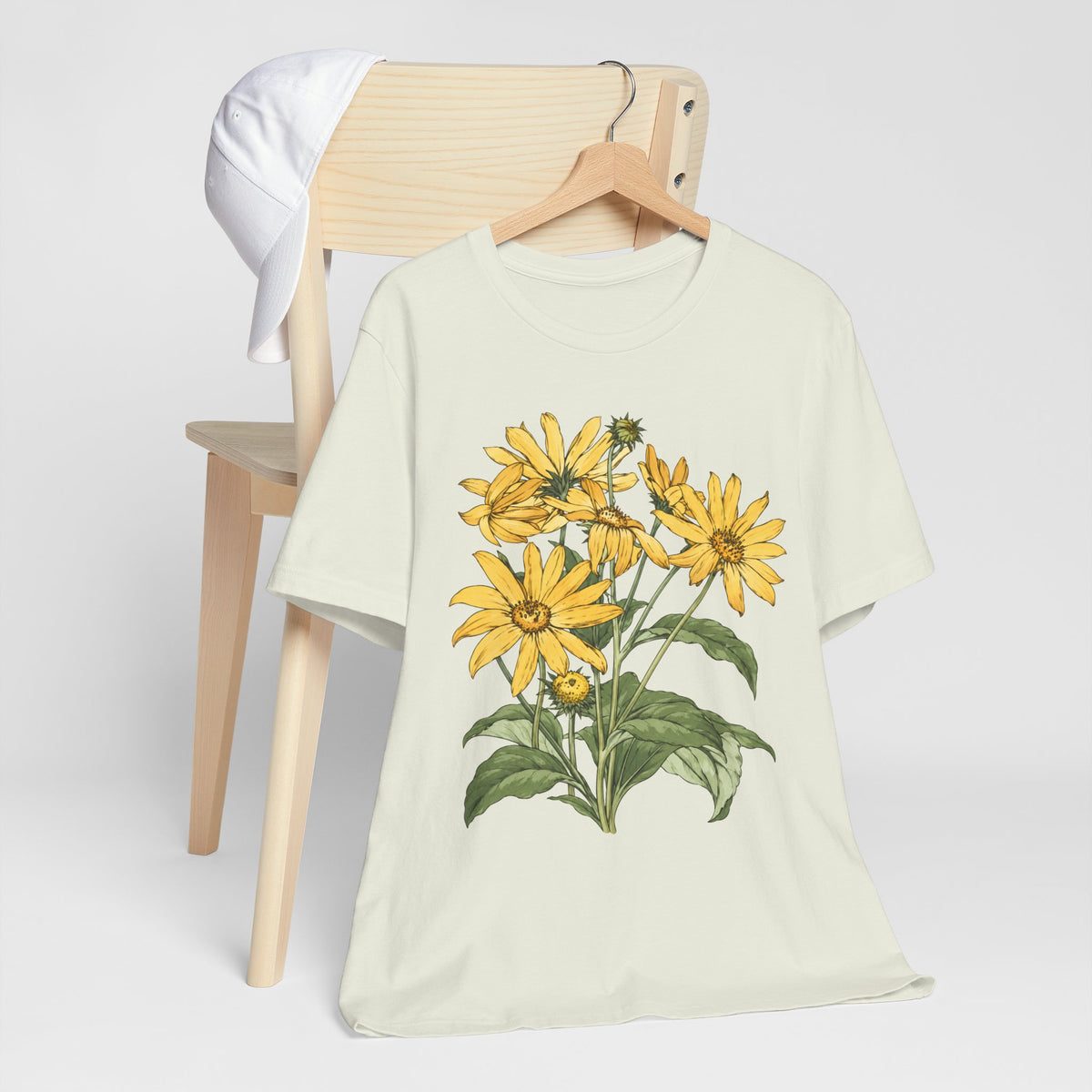 Yellow Daisy Botanical T-Shirt, Vintage Floral Garden Tee - 14503