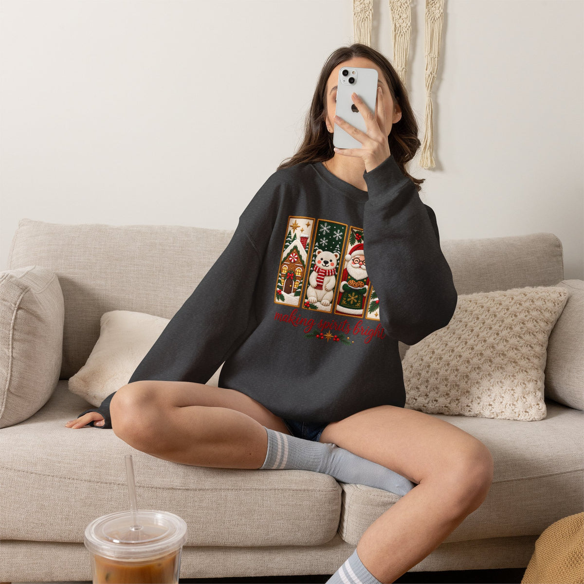 Making Spirits Bright Sweatshirt, Cute Vintage Christmas Crewneck - 14548