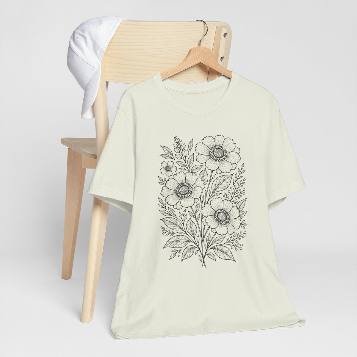Vintage Floral Line Art T-Shirt, Botanical Wildflower Tee - 14561