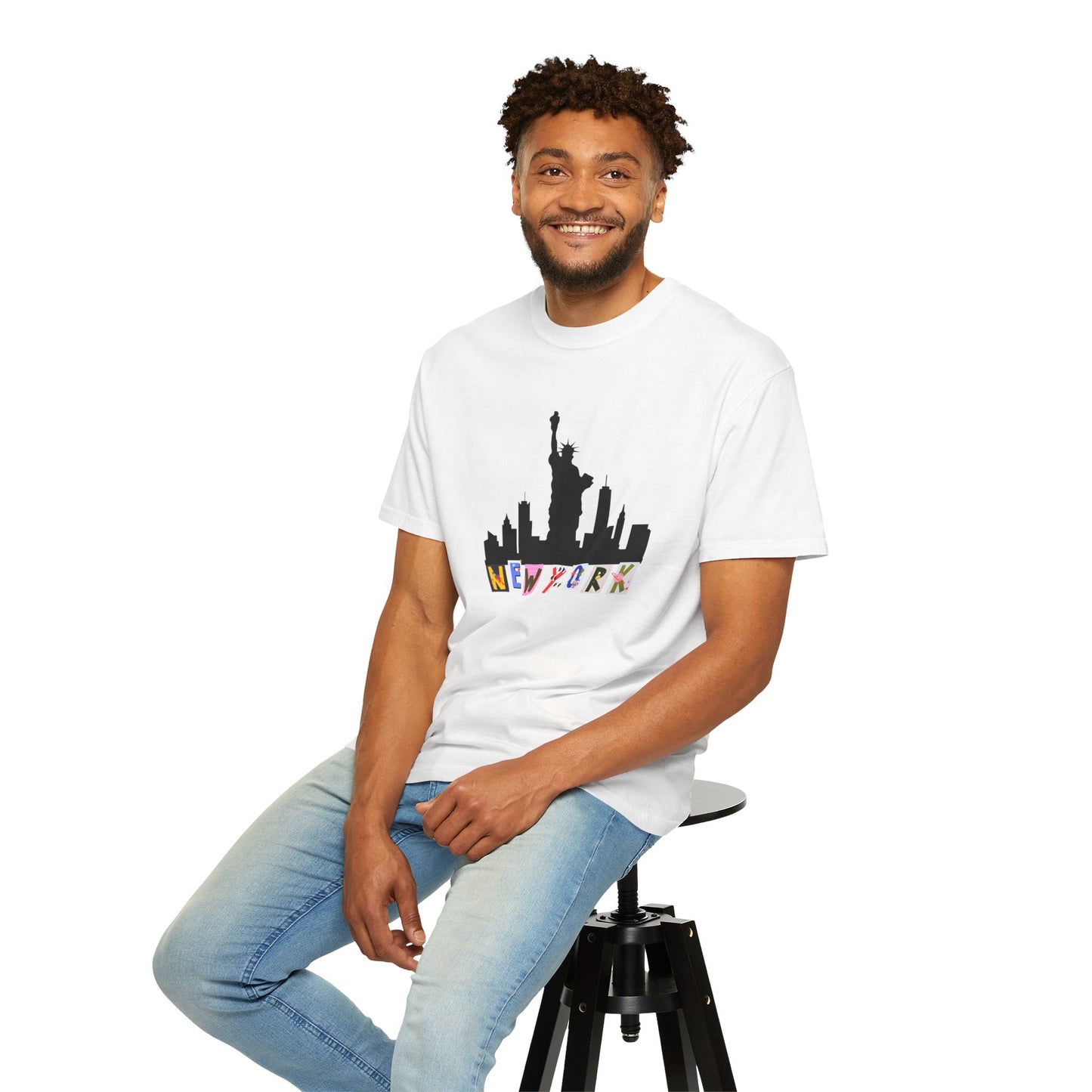 New York Skyline Graphic T-Shirt - Unisex Garment-Dyed Tee for City Lovers - 12002