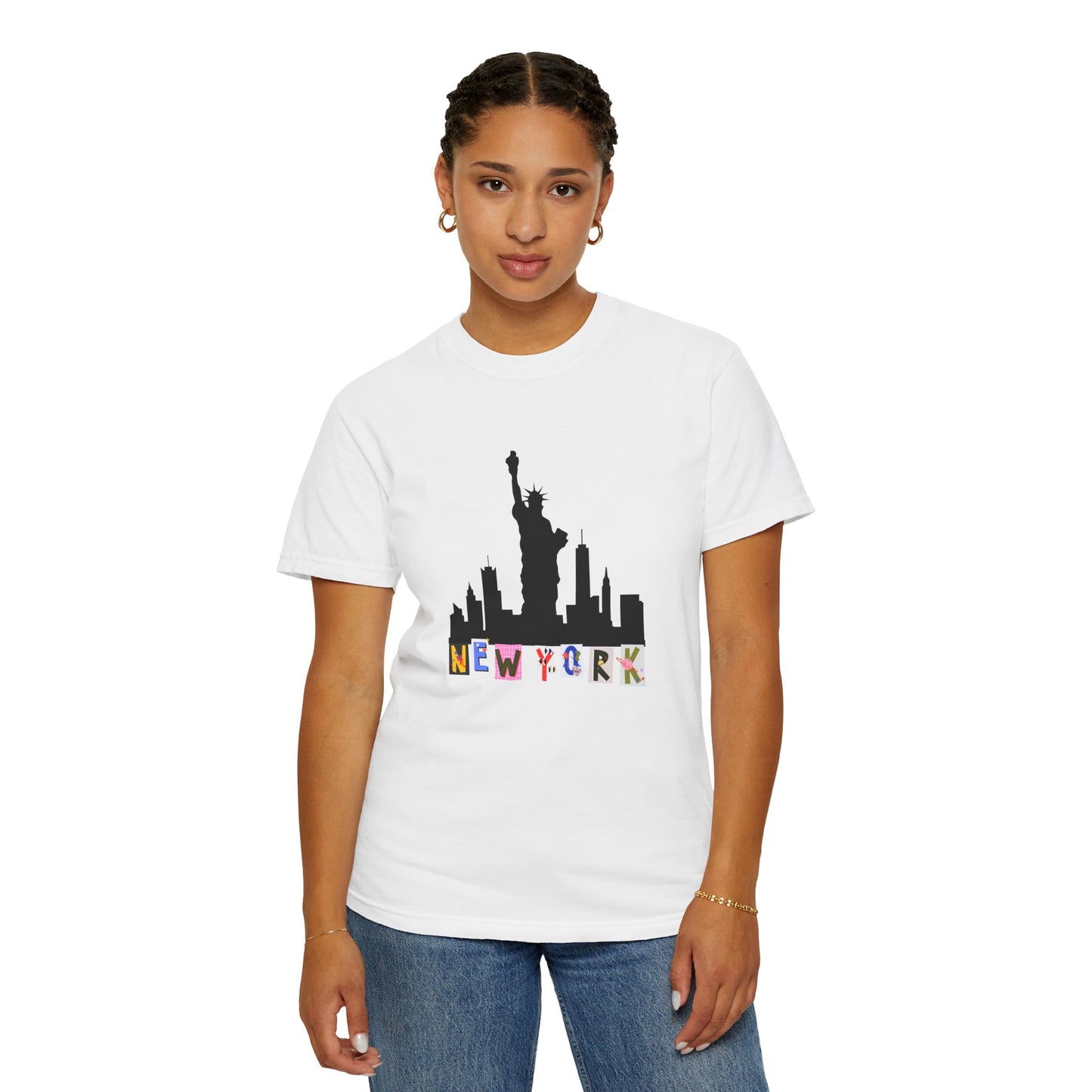 New York Skyline Graphic T-Shirt - Unisex Garment-Dyed Tee for City Lovers - 12002