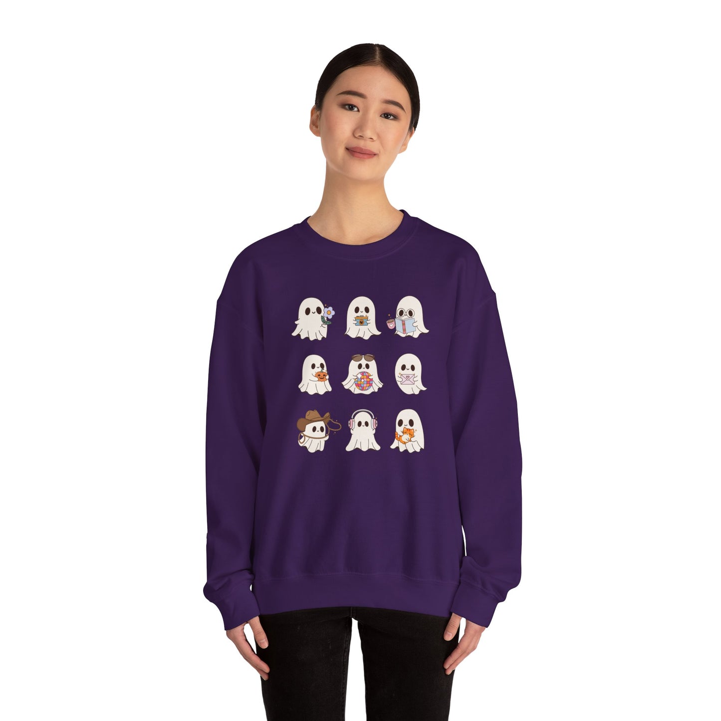 Cute Ghosts - Unisex Heavy Blend™ Crewneck Sweatshirt