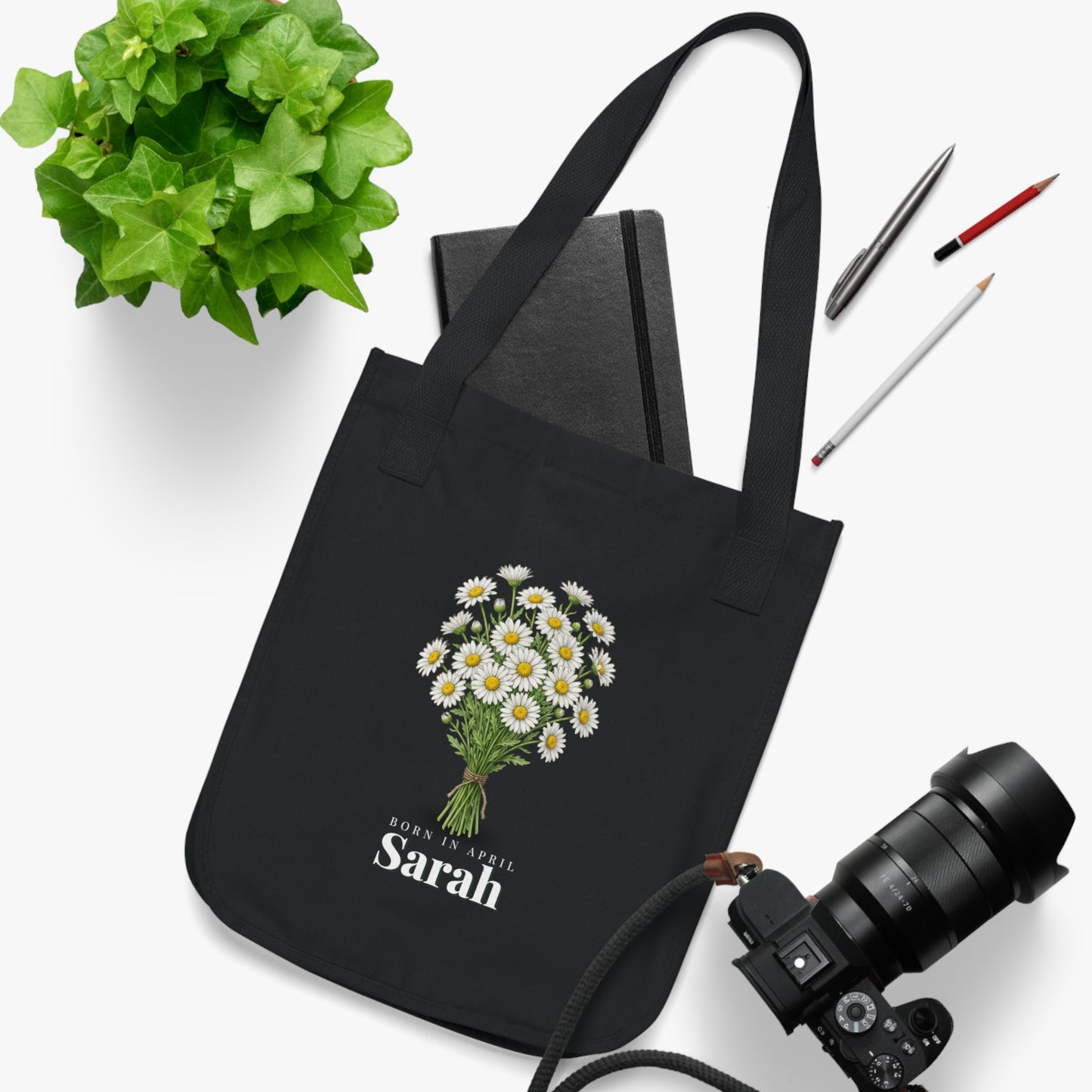 Personalized April Daisy Birth Flower Tote Bag – Custom Name Canvas Tote, Floral Birthday Gift for Her - 14839