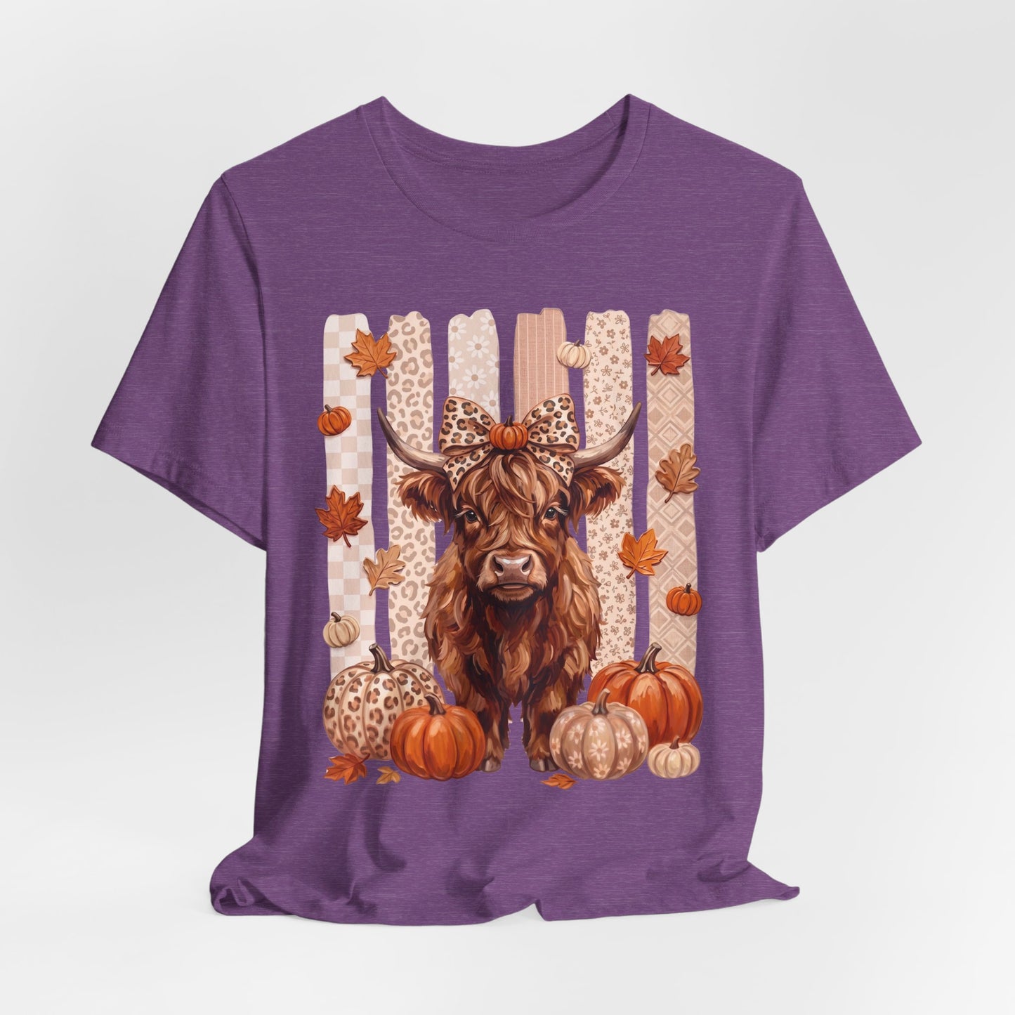 Highland Cow Autumn T-Shirt — Pumpkin & Leaves Fall Graphic Tee - 14942