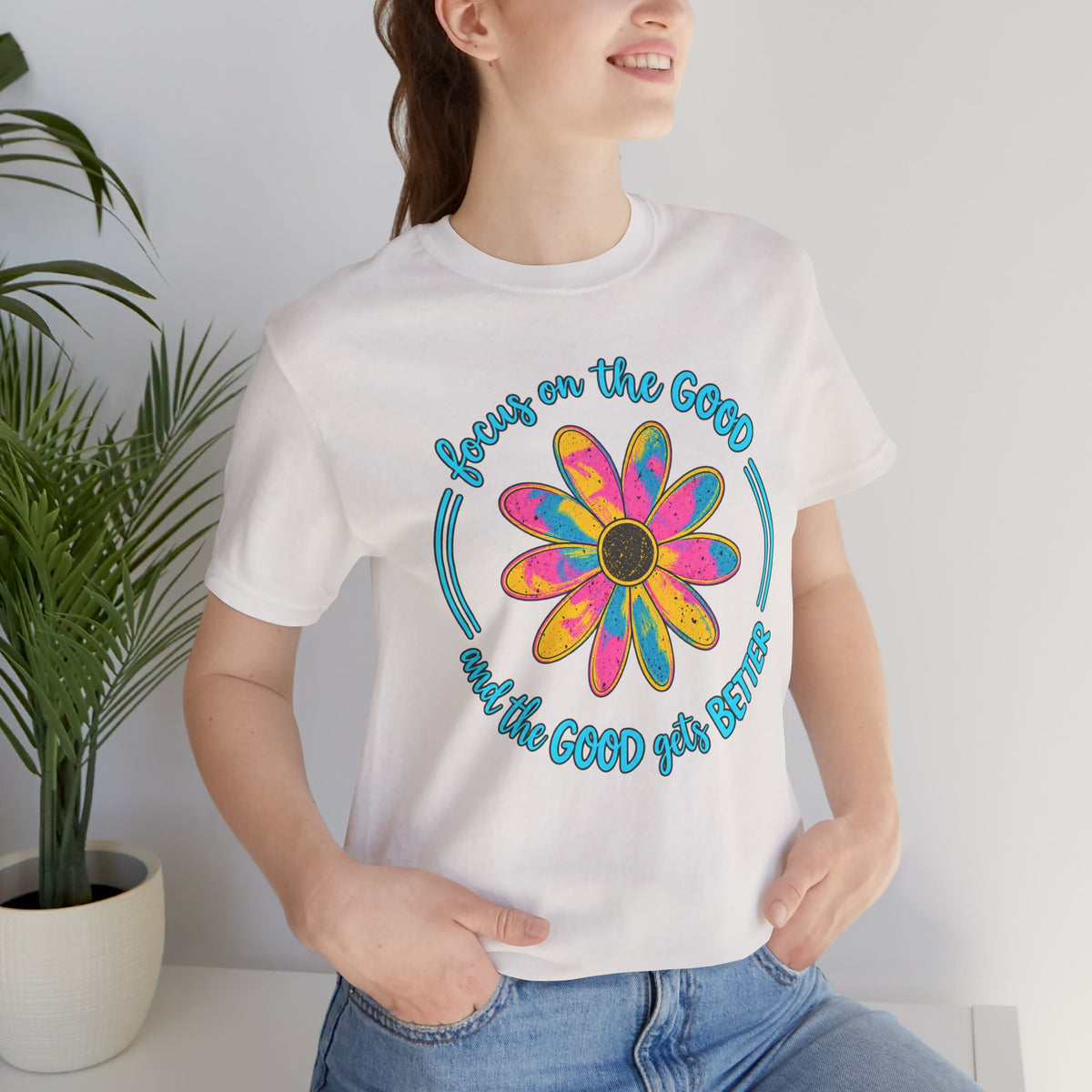 Focus on the Good T-Shirt, Colorful Retro Daisy Graphic Tee - 14563