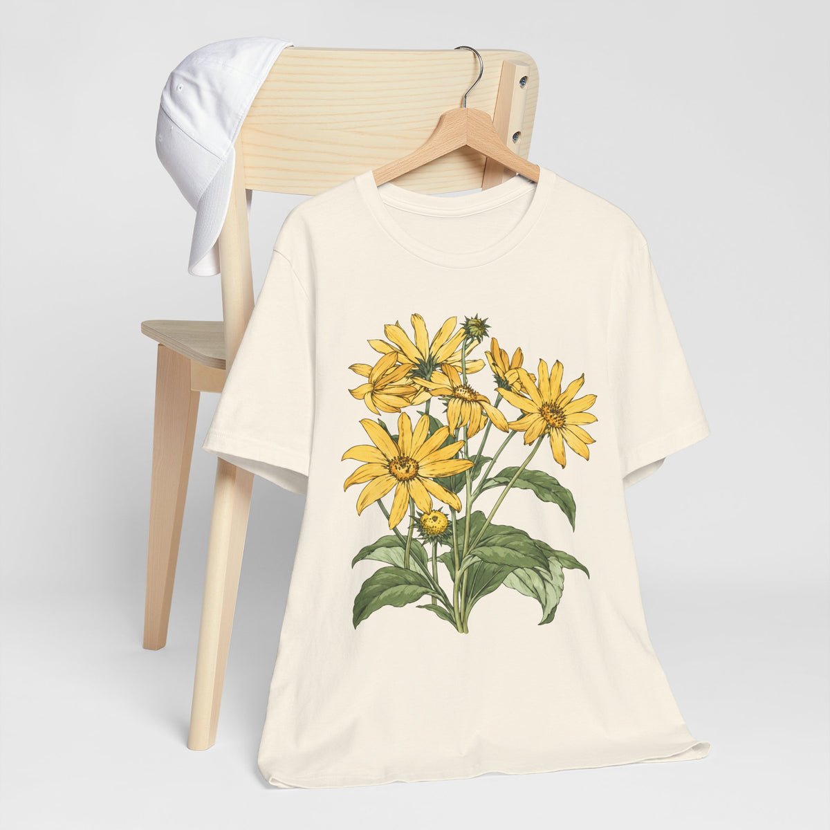 Yellow Daisy Botanical T-Shirt, Vintage Floral Garden Tee - 14503