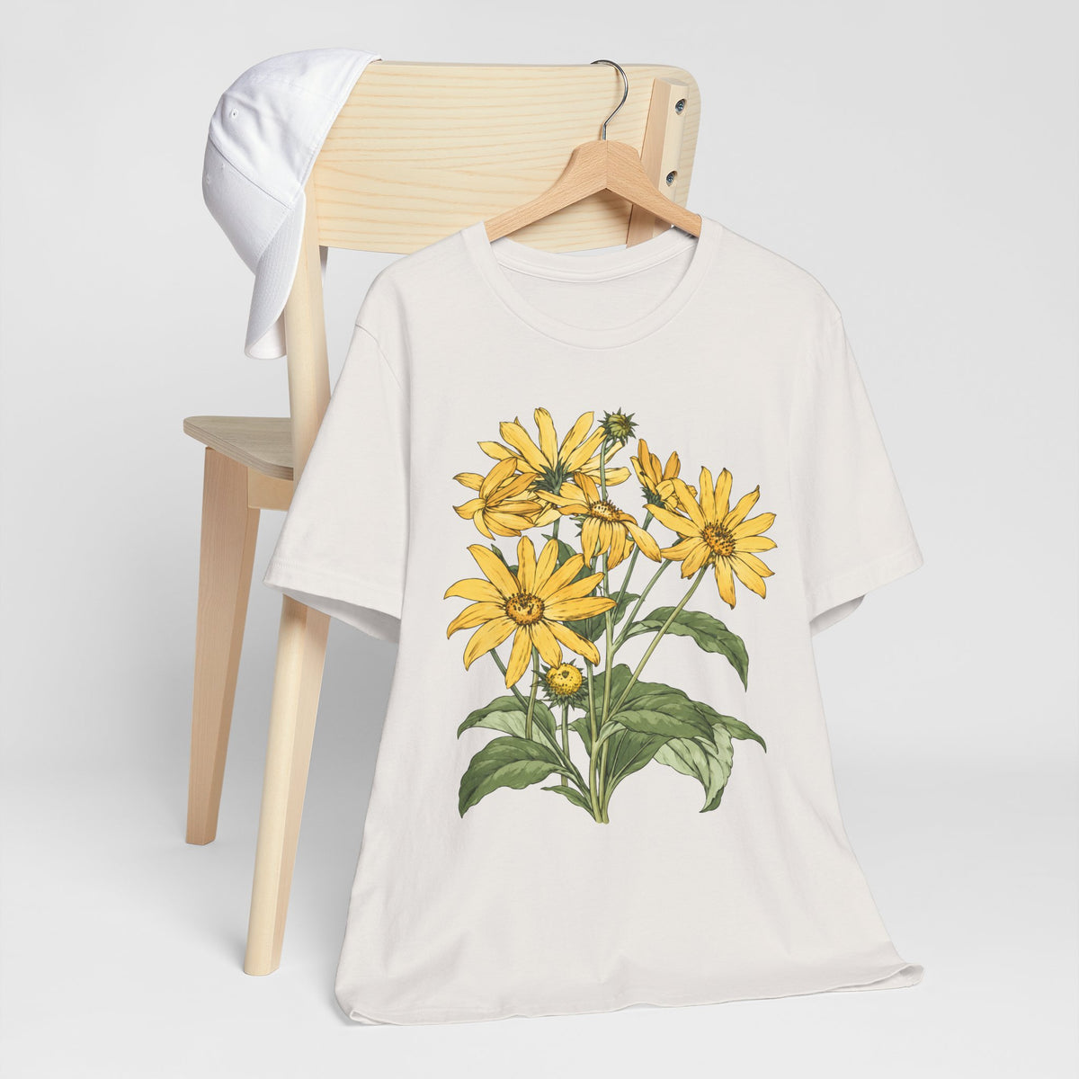 Yellow Daisy Botanical T-Shirt, Vintage Floral Garden Tee - 14503