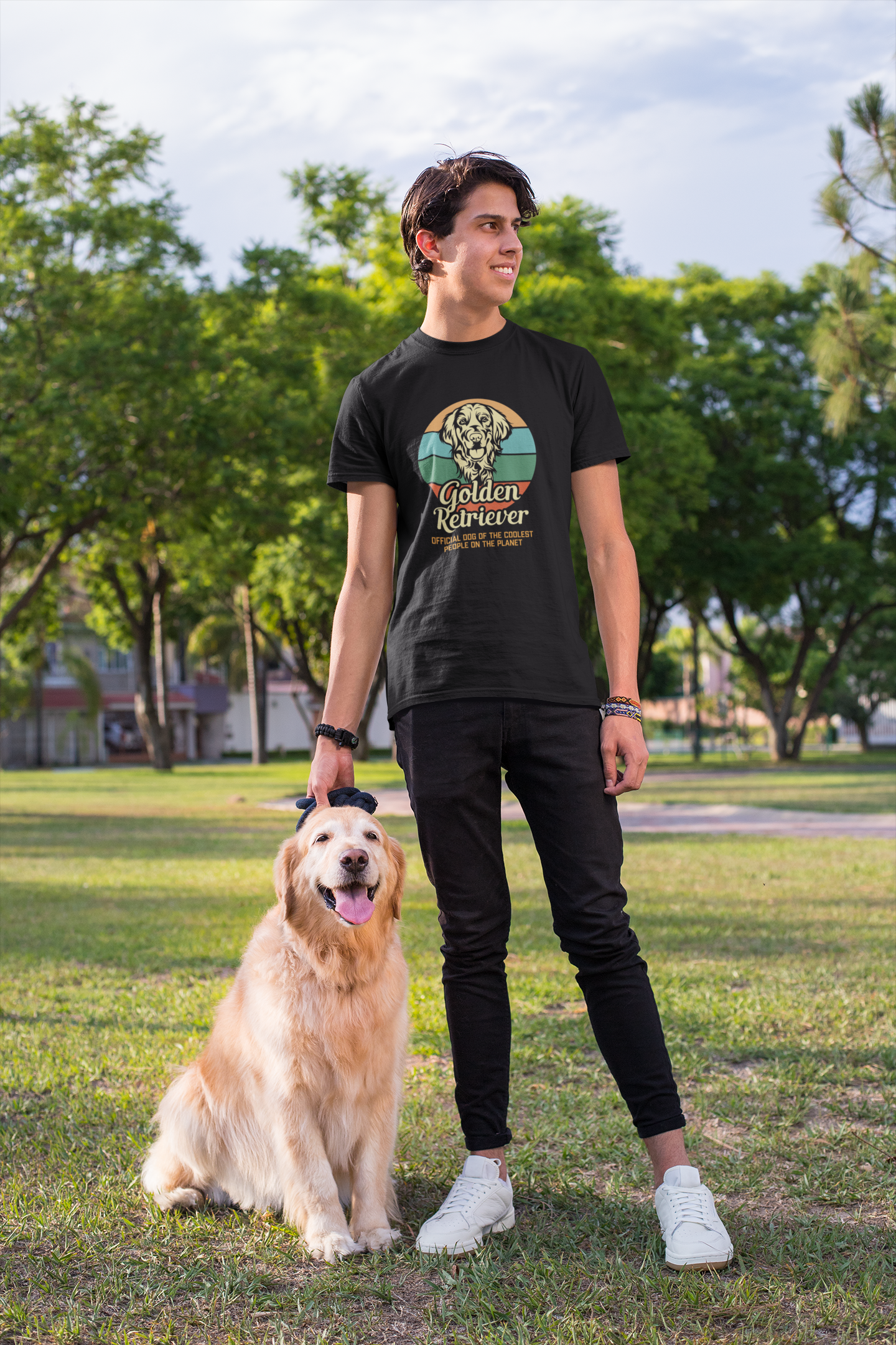 Golden Retriever - Official Dog of the  Coolest People on the Planet - Unisex Jersey Short Sleeve Tee